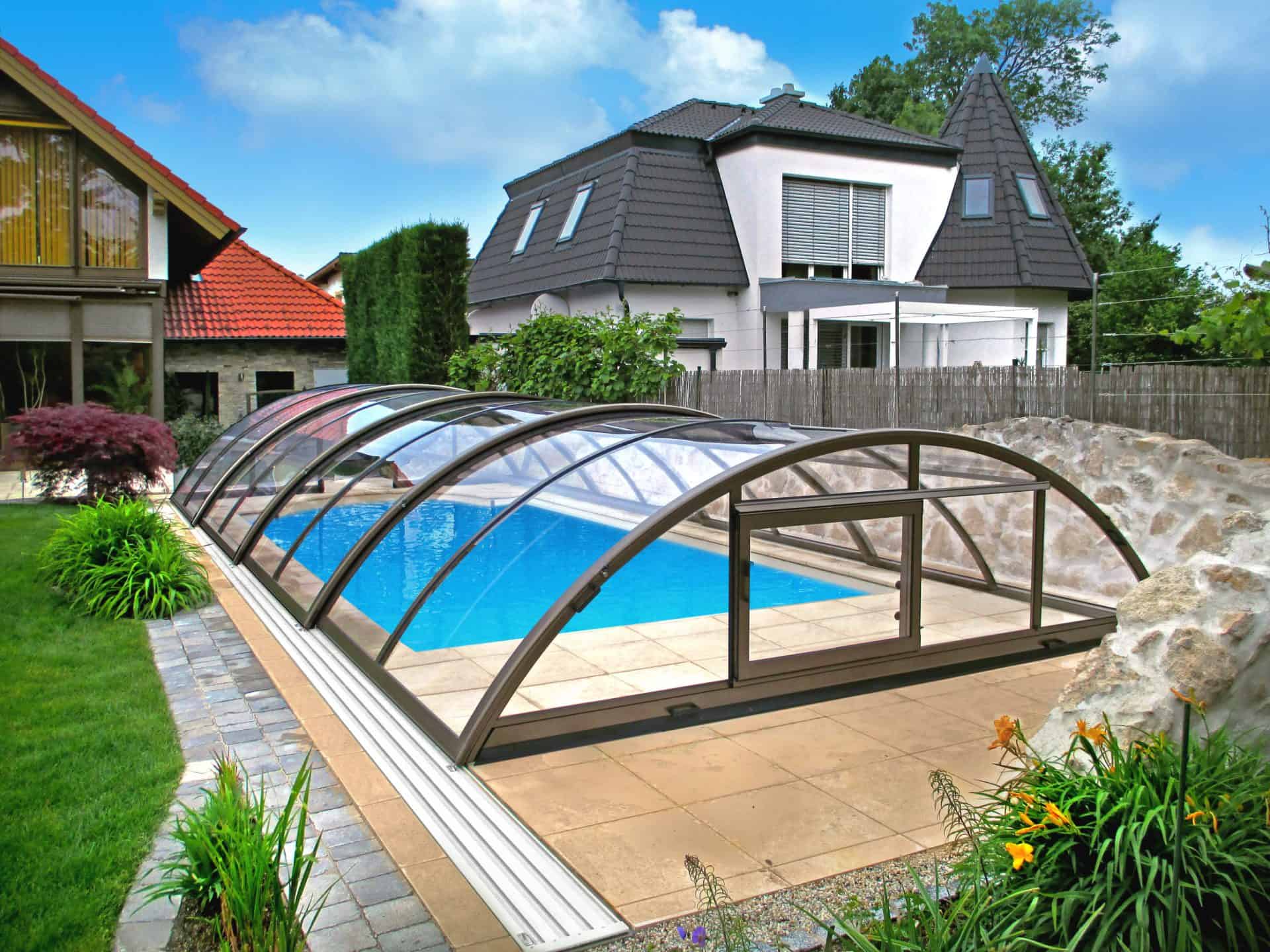 Copy-of-Universe-Neo-2-scaled (1)